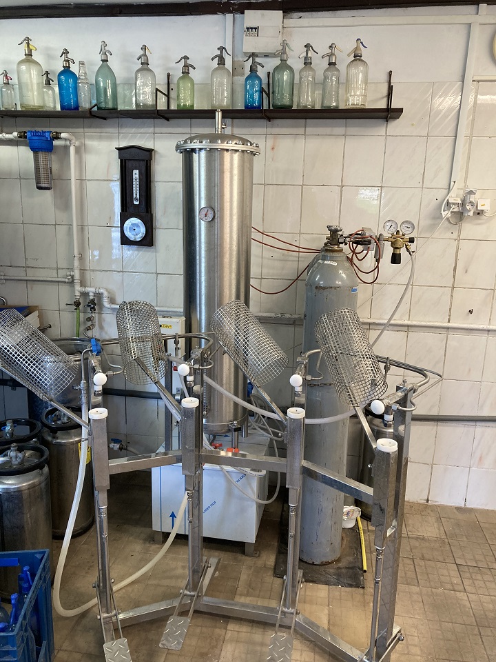 szikviz18kerulet szikvíztöltő gép 4.